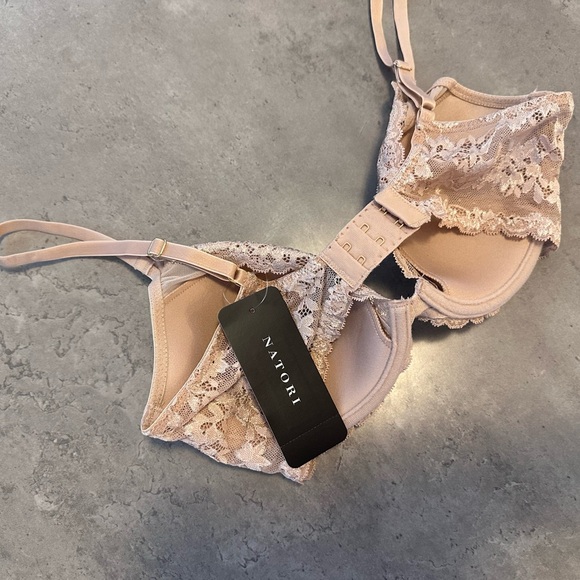 NEW with Tags Natori Lace Trimmed Bra in Nude - Picture 7 of 10